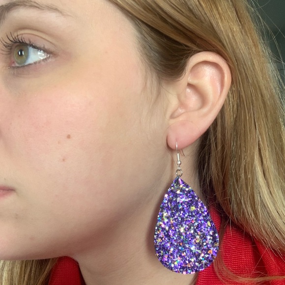 BOGO Sparkle Large Teardrop Earrings - Picture 4 of 4